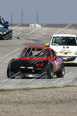 media/Feb-24-2024-CalClub SCCA (Sat) [[de4c0b3948]]/Group 2/Race (Outside Grapevine)/